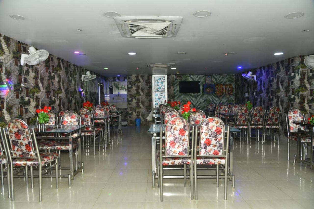 Hotel Ayush International Balasore ภายนอก รูปภาพ